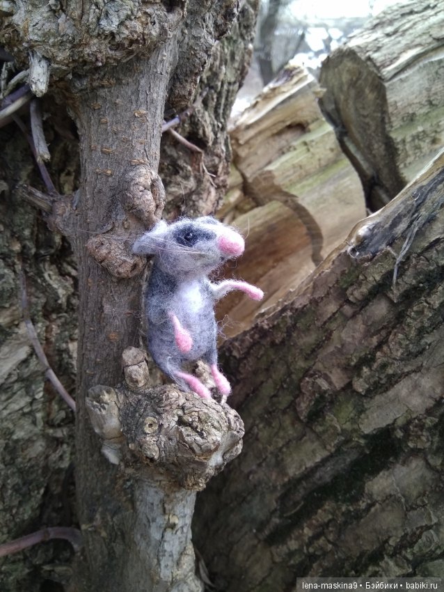 С другом в дороге веселей:))