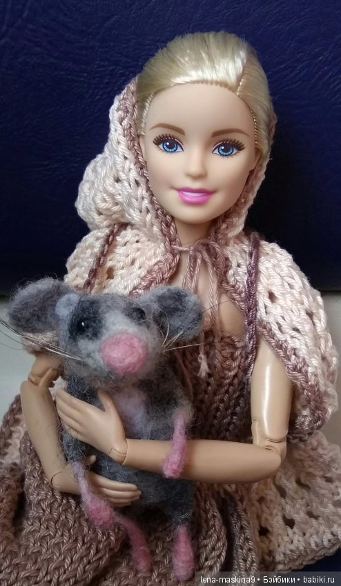 С другом в дороге веселей:))