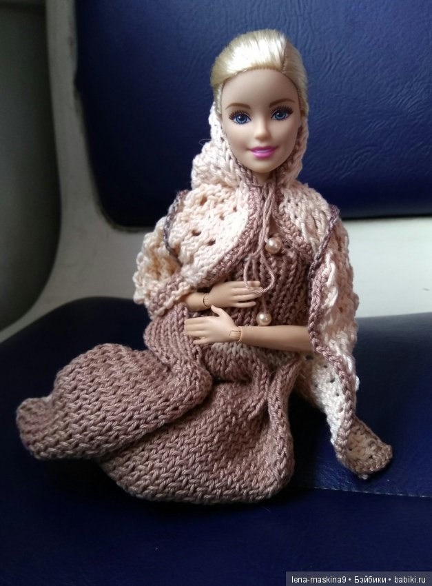 С другом в дороге веселей:))