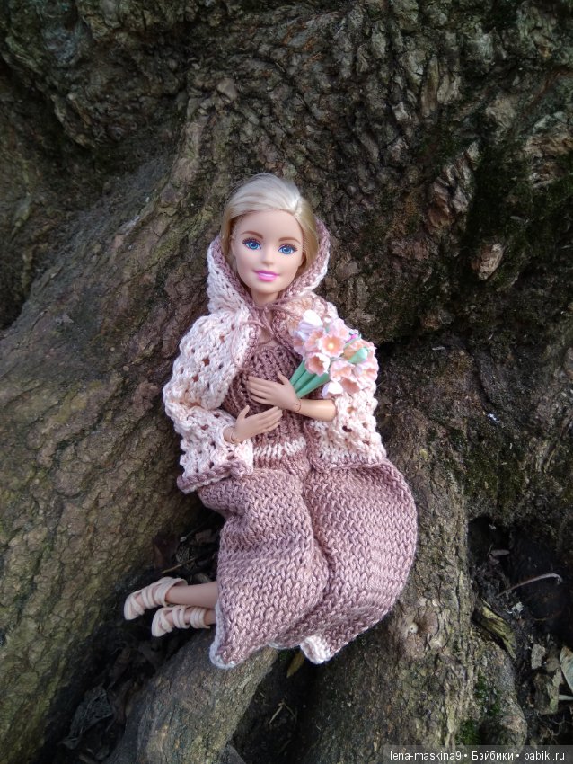 С другом в дороге веселей:))