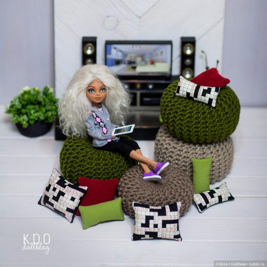 Пуфы-кактусы. Кукольная мебель своими руками (фото 3)