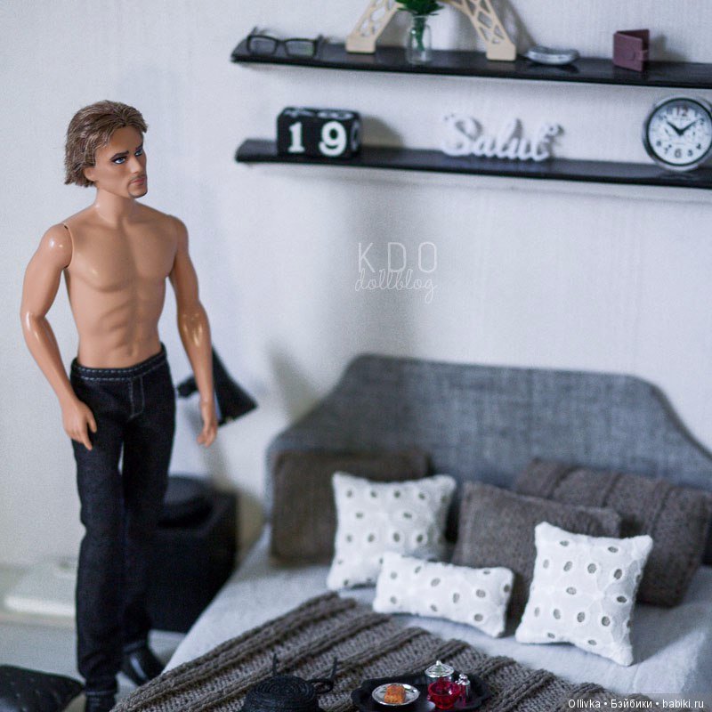 Комплект для кукольной мебели в серых тонах. Из архивного