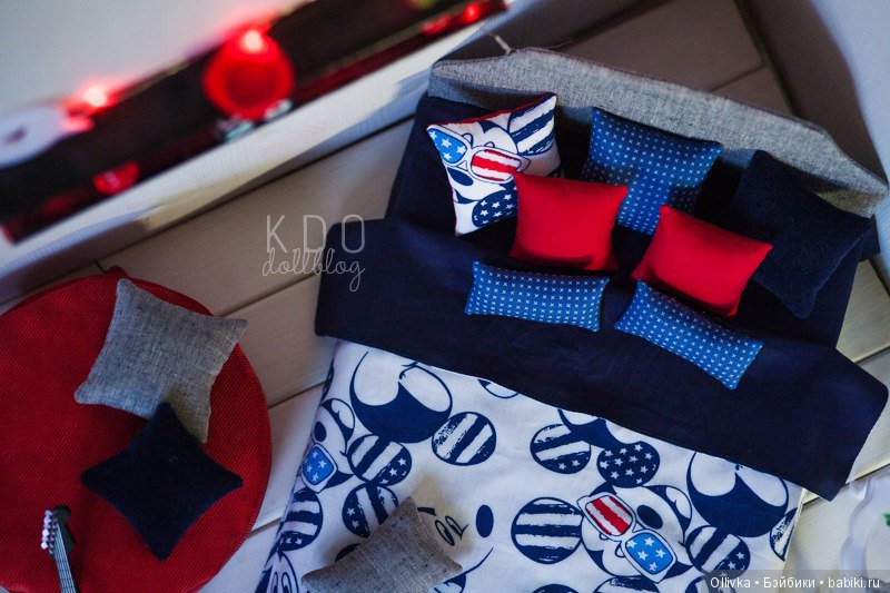 Из архивного. Комплект для кукольной мебели Микки (фото 6)