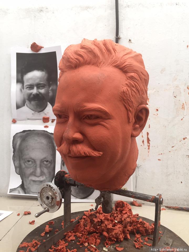 Портретные скульптуры Виктор Гюго Янез Пина