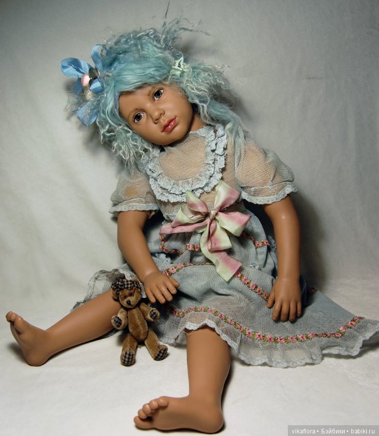 Коллекционная куколка от Sigikid, рост 58 см. Кто же ее автор (фото 3)