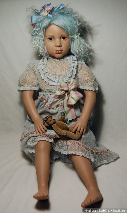 Коллекционная куколка от Sigikid, рост 58 см. Кто же ее автор (фото 4)