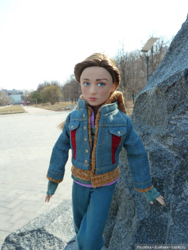 Кира (Athena Tomorrowland Диснейстор) и граффити (фото 8)