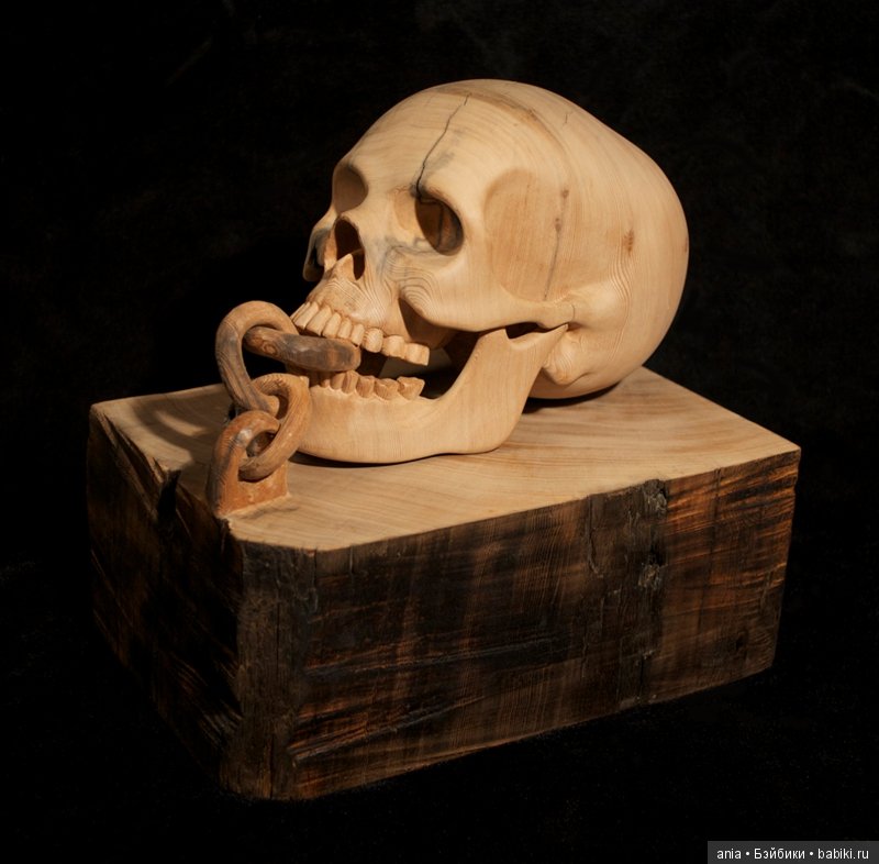 Скульптуры из дерева Дэна Уэбба, Dan Webb