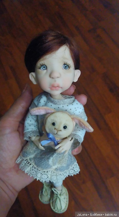 Тося приехала! Весну привезла