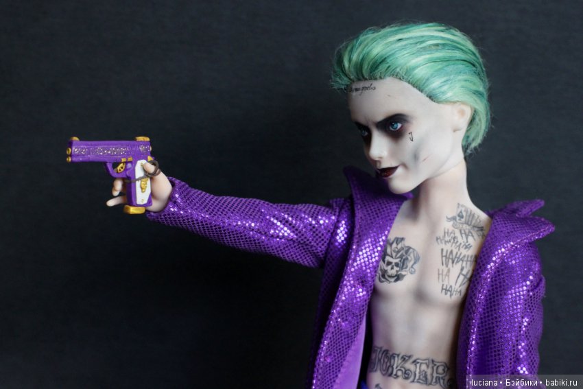 Джокер - одинокий король Готэма (фото 5)