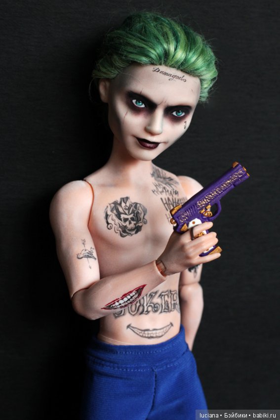 Джокер - одинокий король Готэма (фото 9)