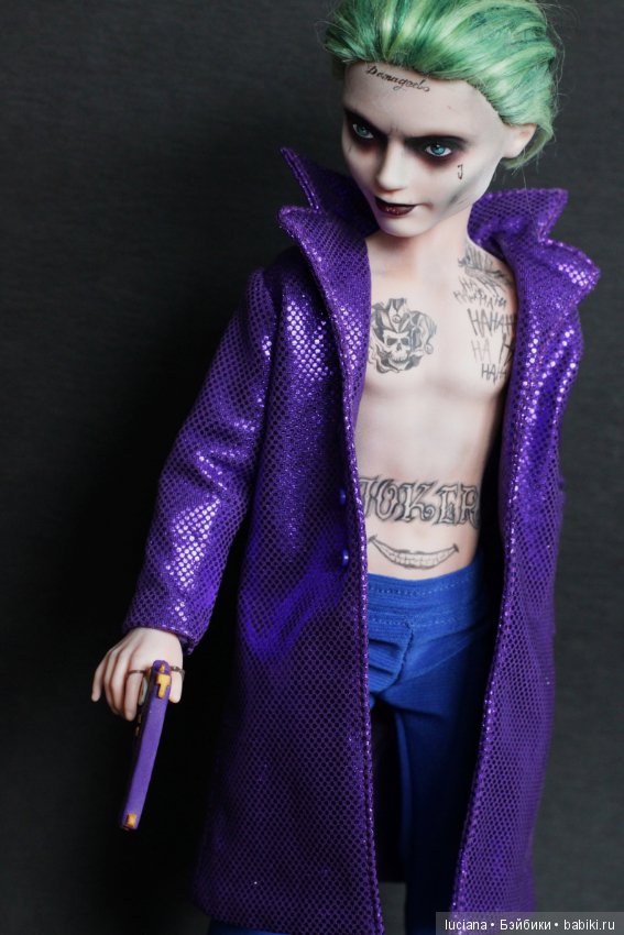 Джокер - одинокий король Готэма