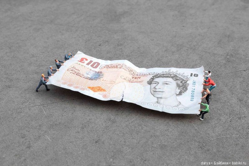 Живые картины из разных уголков мира. Slinkachu (фото 8)