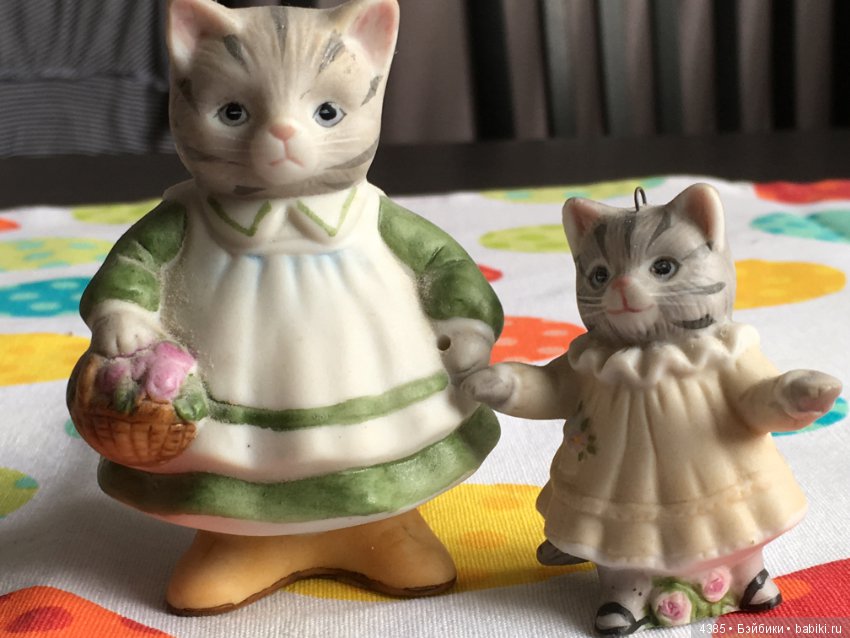 Живут у меня котики, фарфоровые статуэтки