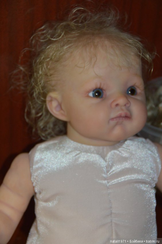 Дея, или нежный одуванчик, малышка реборн Poppet от Adrie Stoete