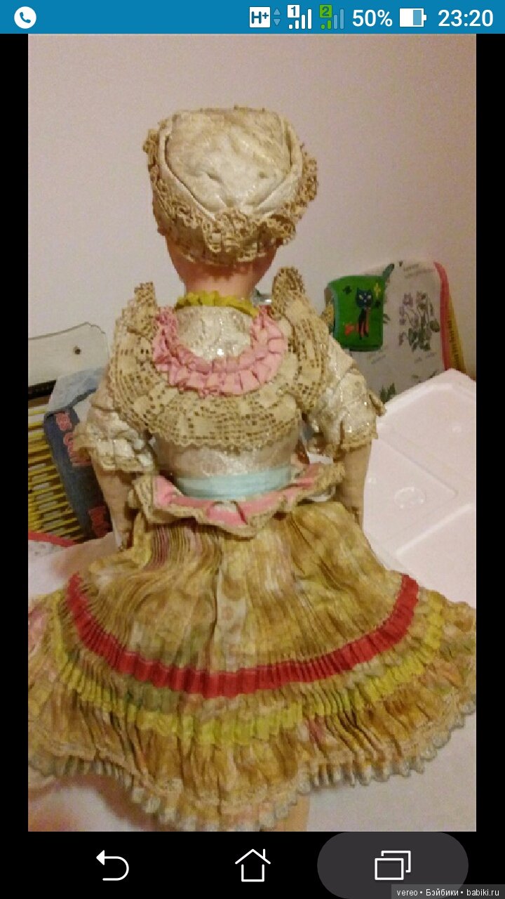Помогите, кто может с опознанием итальянской антикварной куклы