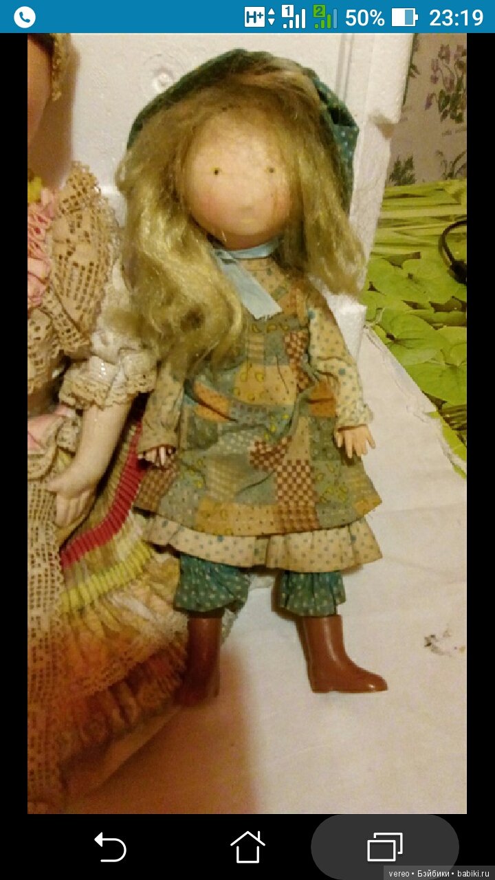 Помогите, кто может с опознанием итальянской антикварной куклы