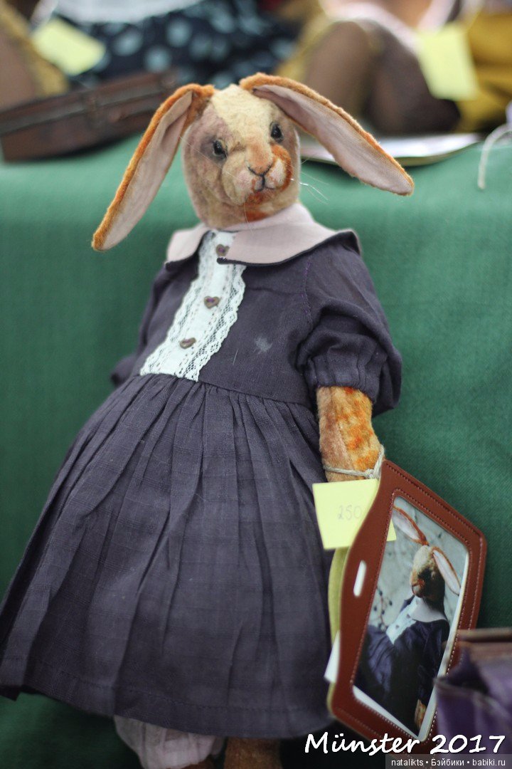 Вторая часть . Мишки и другие" плюшики" Teddy Bär Total 2017