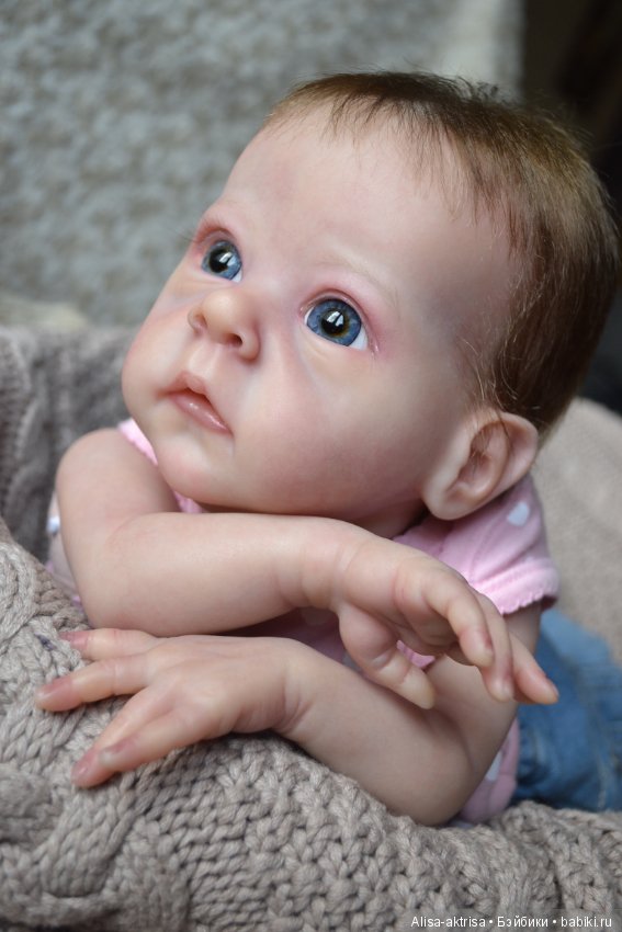 Моя любимка реборн Сашенька. Весенняя фотосессия пока в домашних условиях