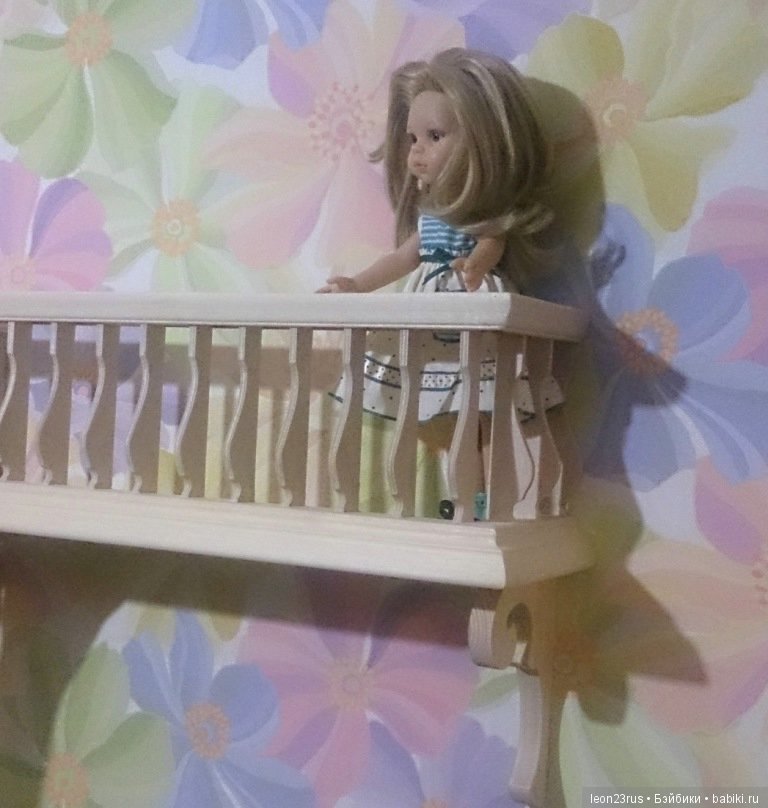 Полка-балкон для хранения кукол 2 (фото 8)