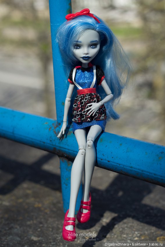 Гулия Monster High. поцелуй, ч1