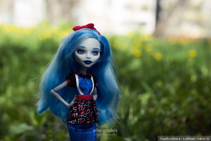 Гулия Monster High. поцелуй, ч1