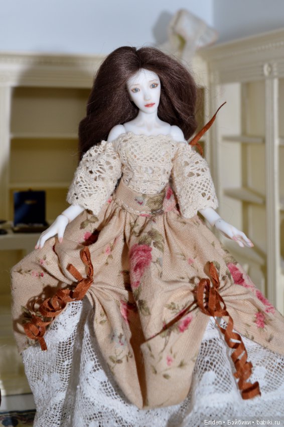 Женевьева. Авторская кукла 1/12 Юлии Семенченко