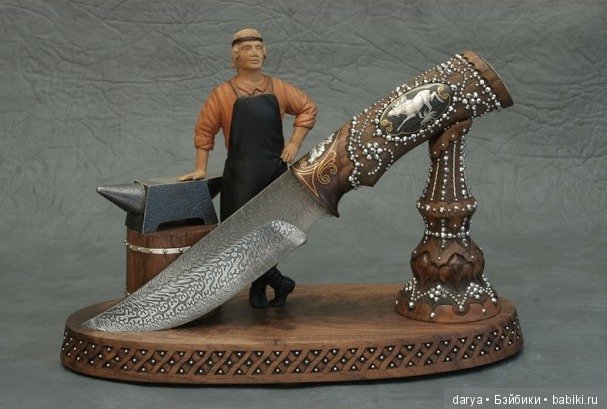 Фигурки из дерева тульского мастера Александра Борзова