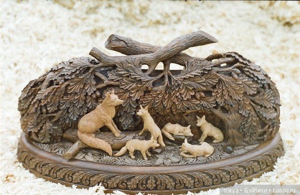 Фигурки из дерева тульского мастера Александра Борзова