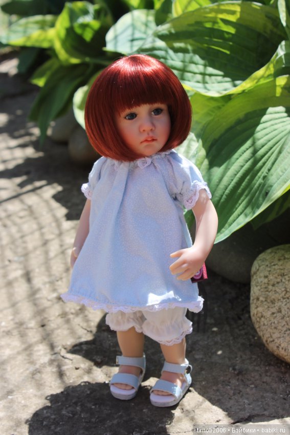 Мицци Beatrice Perini Gotz на прогулке (фото 2)