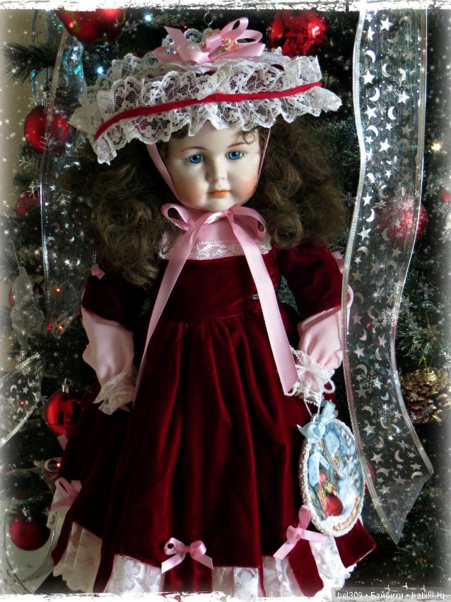 Мои куколки в новых семьях счастливы :)