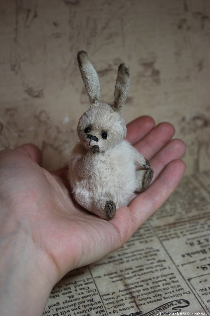 Маленький кролик, игрушка ручной работы (фото 4)
