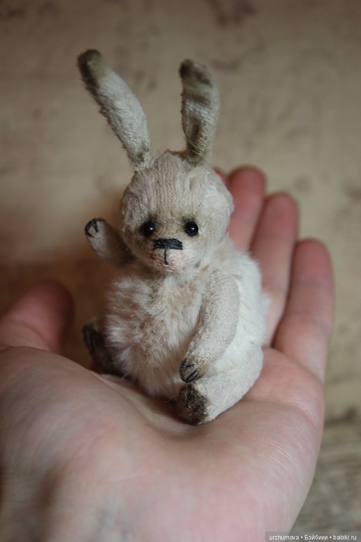 Маленький кролик, игрушка ручной работы (фото 3)