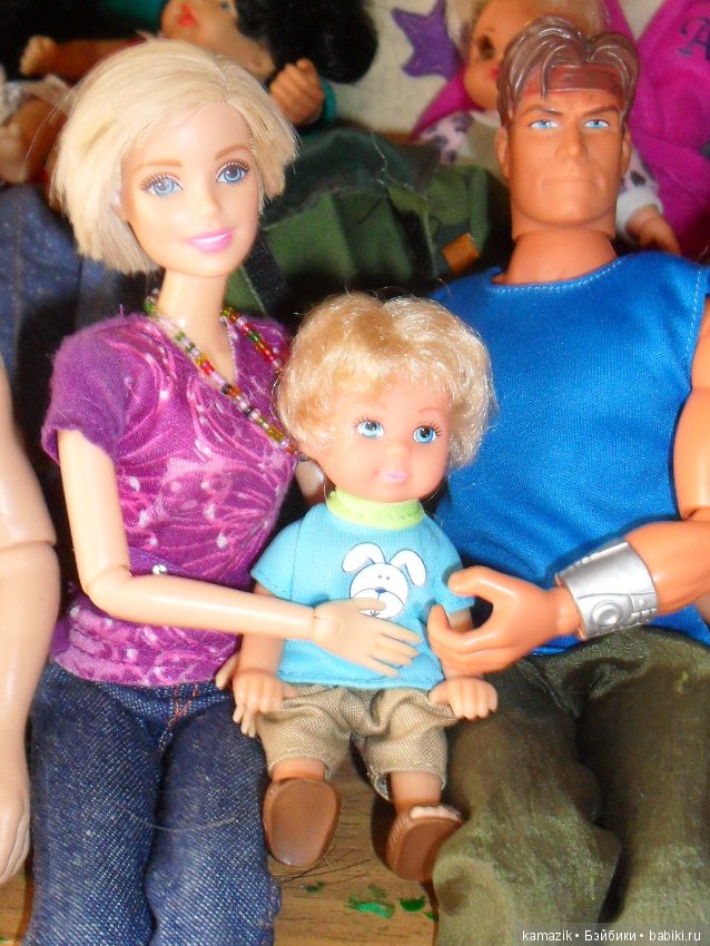 Общежитие первое — Куклы Barbie (Барби): Looks