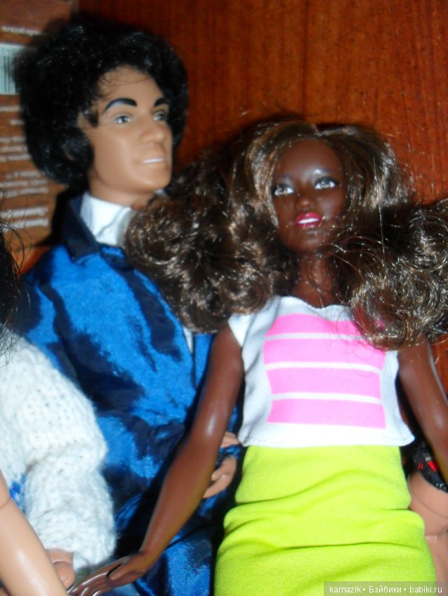 Общежитие первое — Куклы Barbie (Барби): Looks