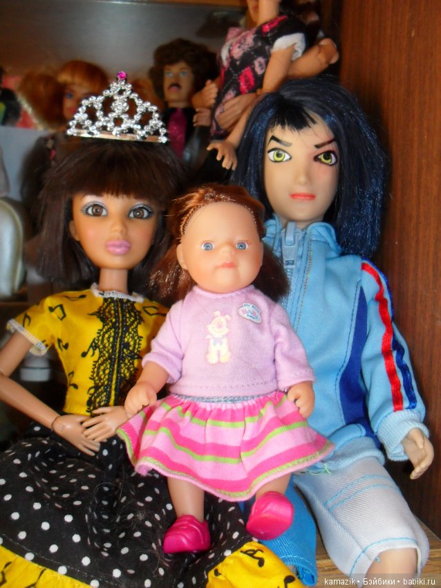 Общежитие первое — Куклы Barbie (Барби): Looks