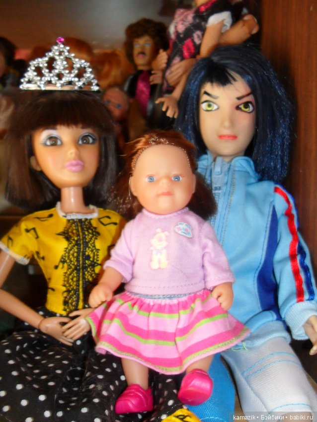 Общежитие первое — Куклы Barbie (Барби): Looks