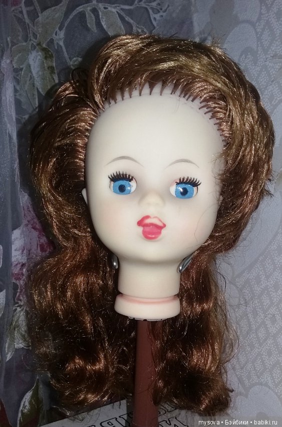 Прошу помочь в поиске информации и в опознании куклы