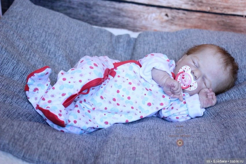 Сплюшечка реборн Эллис в нарядах (фото 2)