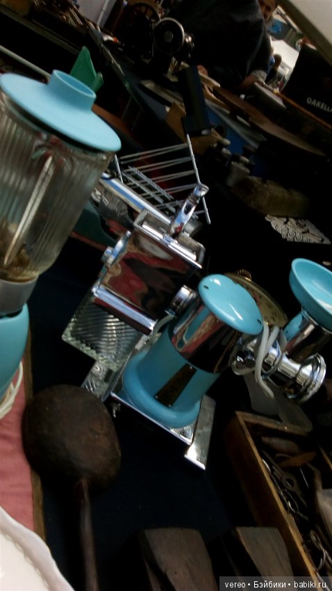 Несколько тем в одном топике, для экономии места)