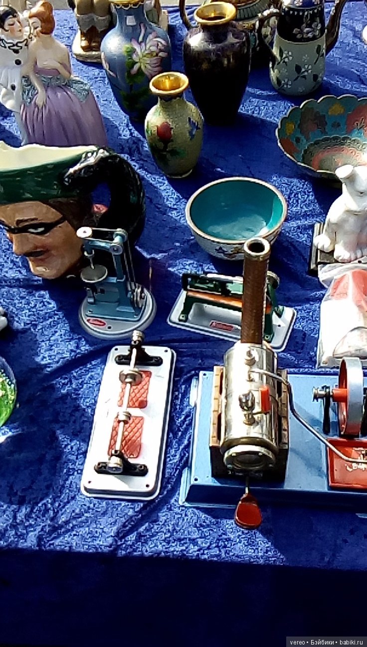 Несколько тем в одном топике, для экономии места)