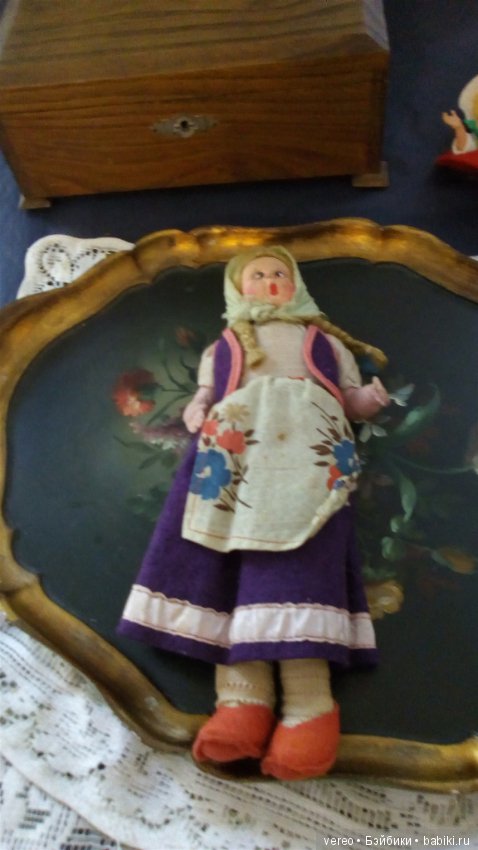 Несколько тем в одном топике, для экономии места)