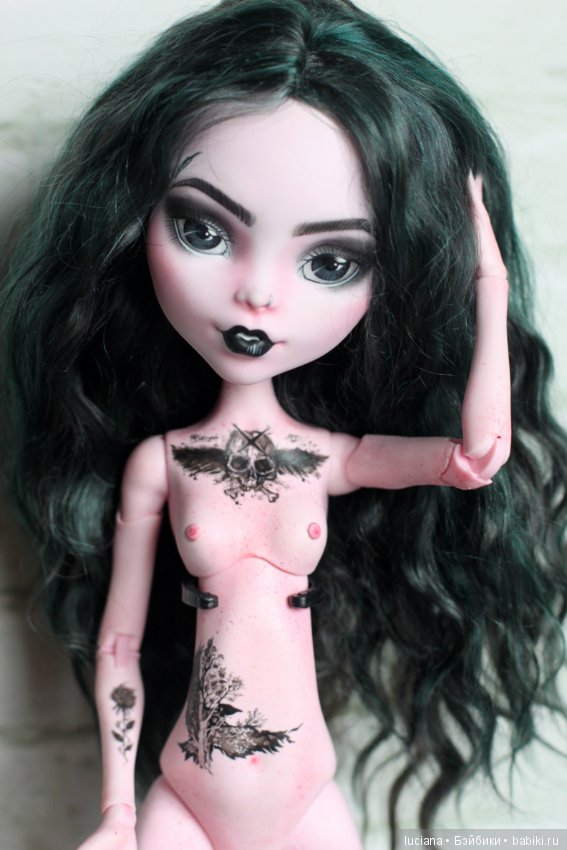 Девушка-ворон Рейвен - Монстер Хай 42 см (фото 5)