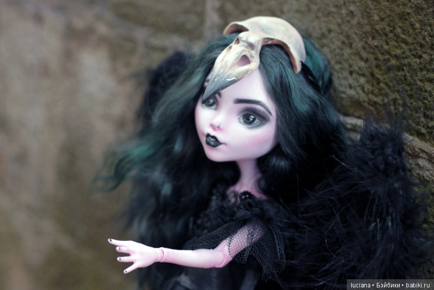 Девушка-ворон Рейвен - Монстер Хай 42 см