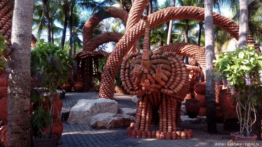 «Сад горшков», парк Nong Nooch (фото 8)