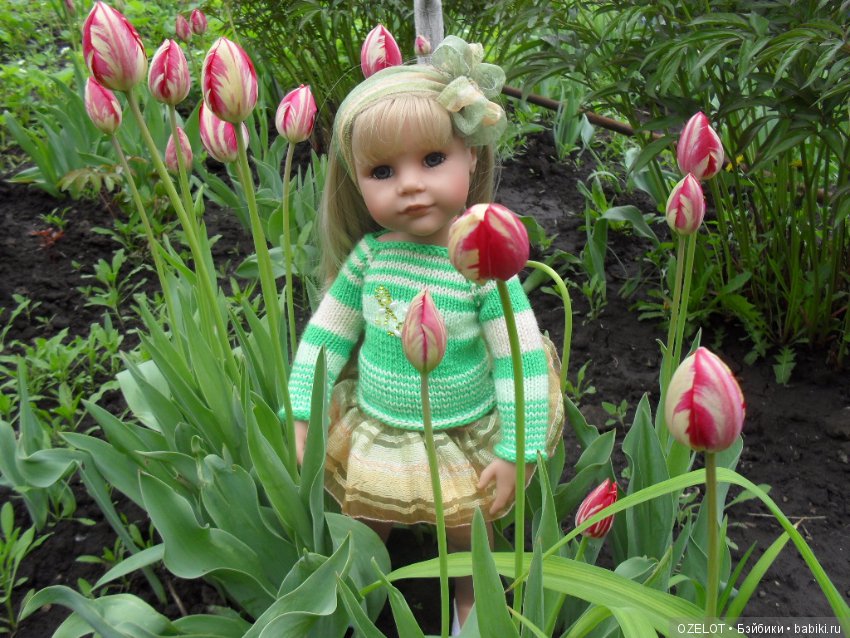 Первая прогулка с куклой Готц