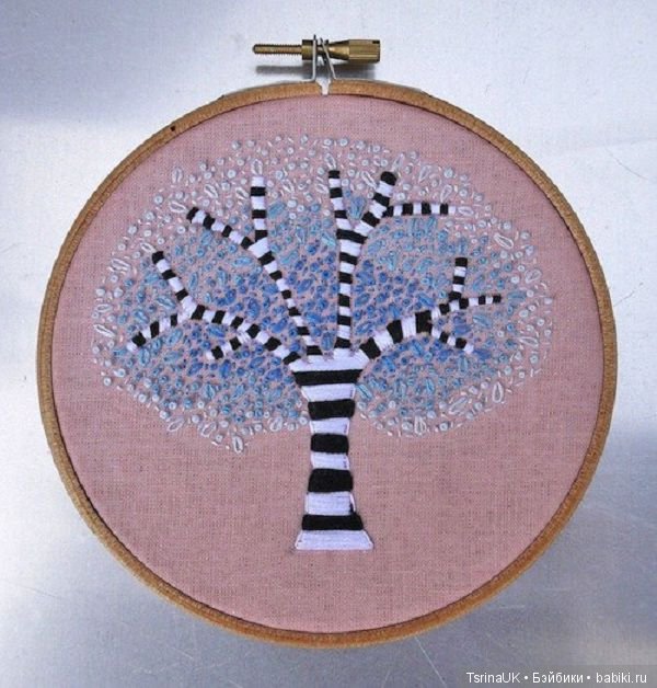 Художественная вышивка Corinne Sleight