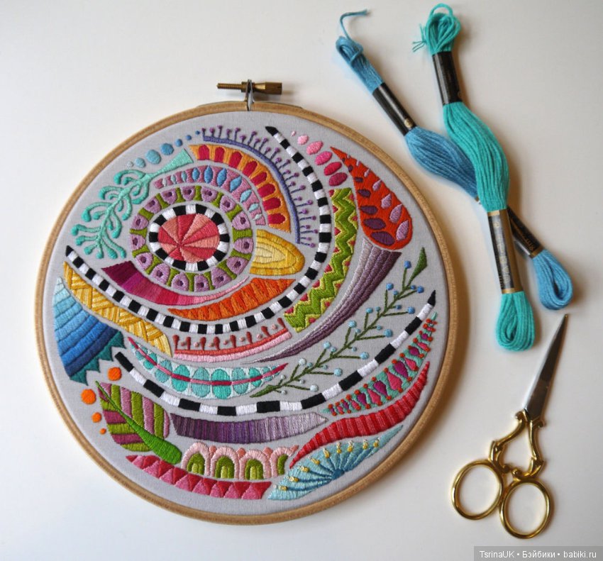 Художественная вышивка Corinne Sleight