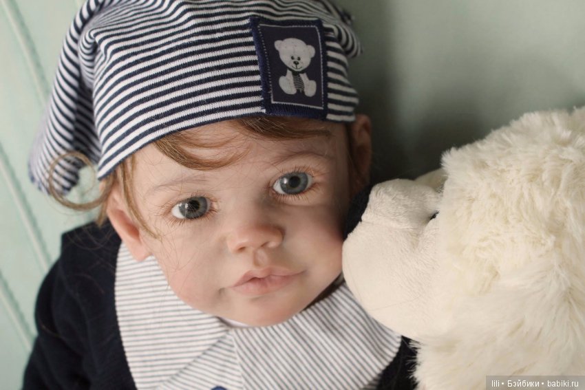 Maxi от скульптора Sigrid Bock