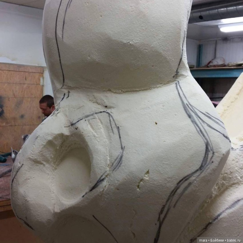 Скульптор Cesar Dacol Jr. Динозавр (фото 2)